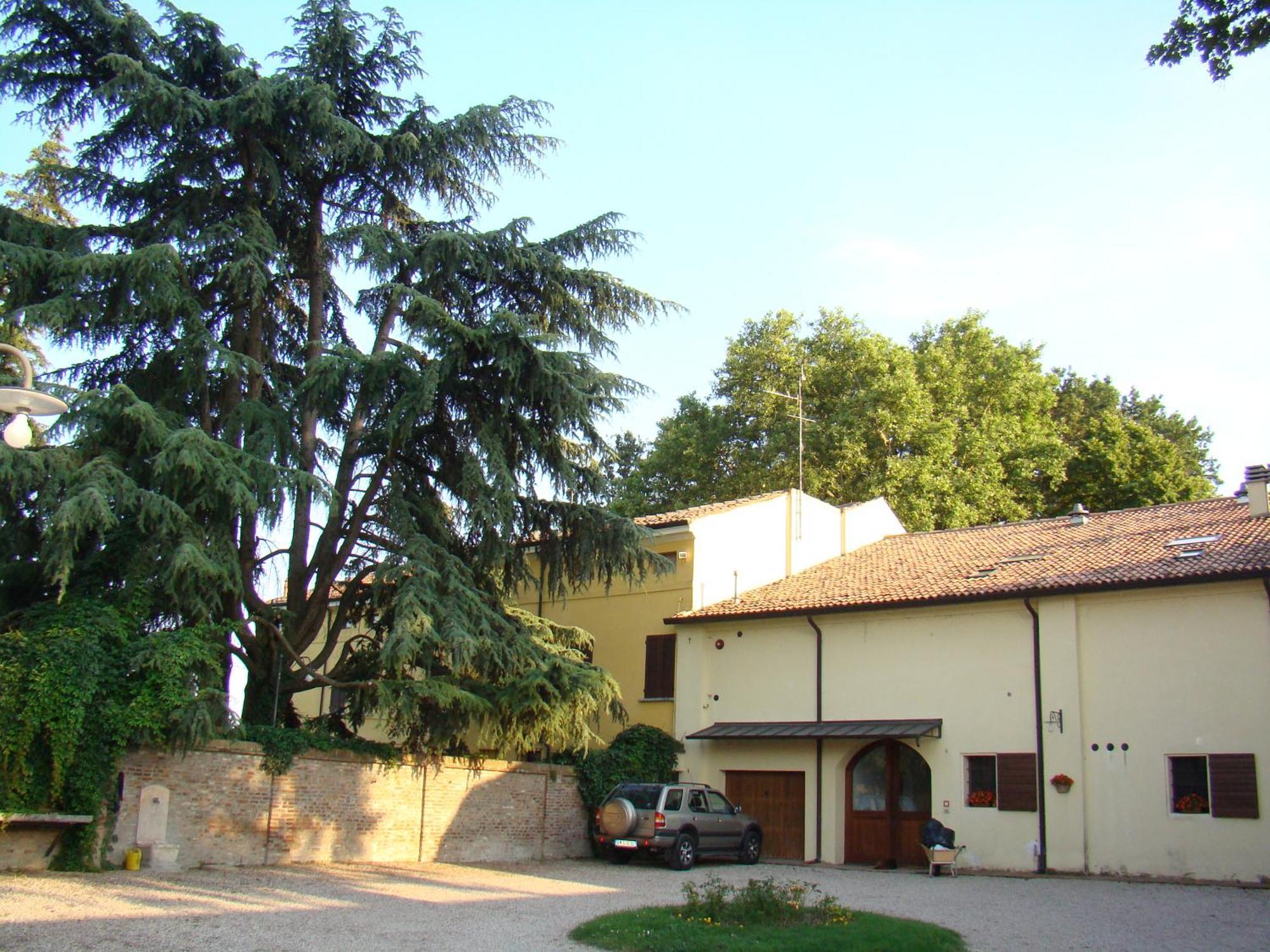 Villa Schiavi Sermide Extérieur photo