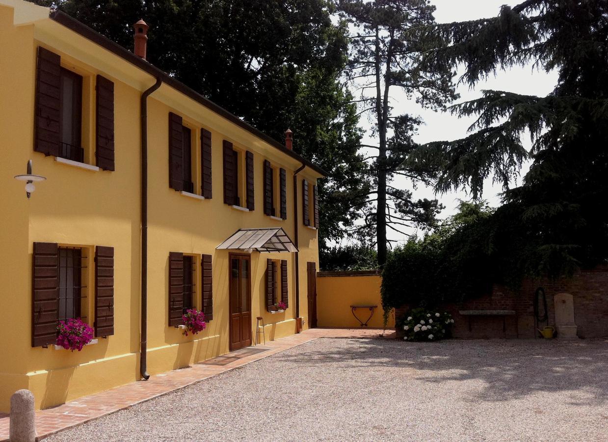 Villa Schiavi Sermide Extérieur photo