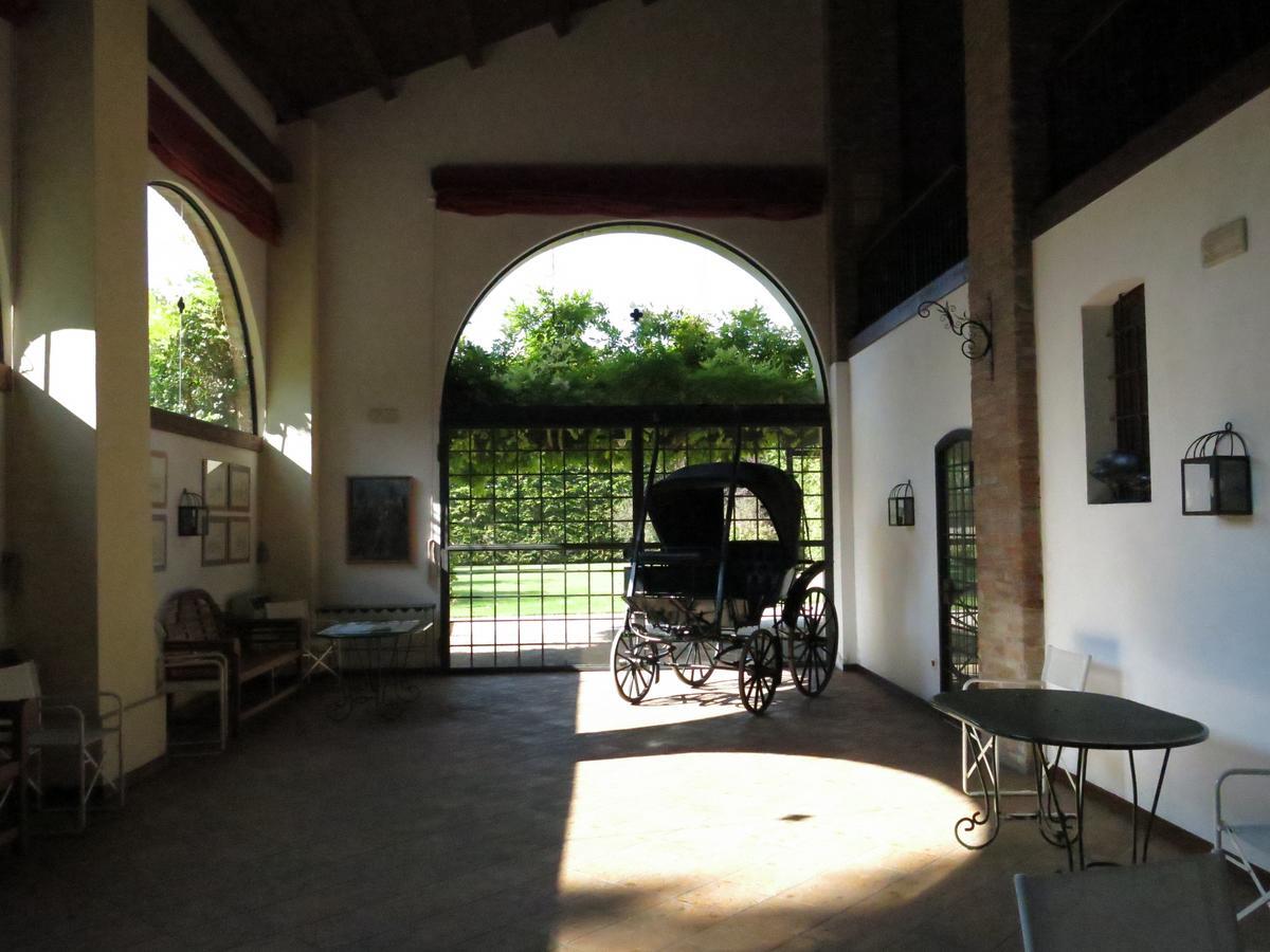 Villa Schiavi Sermide Extérieur photo